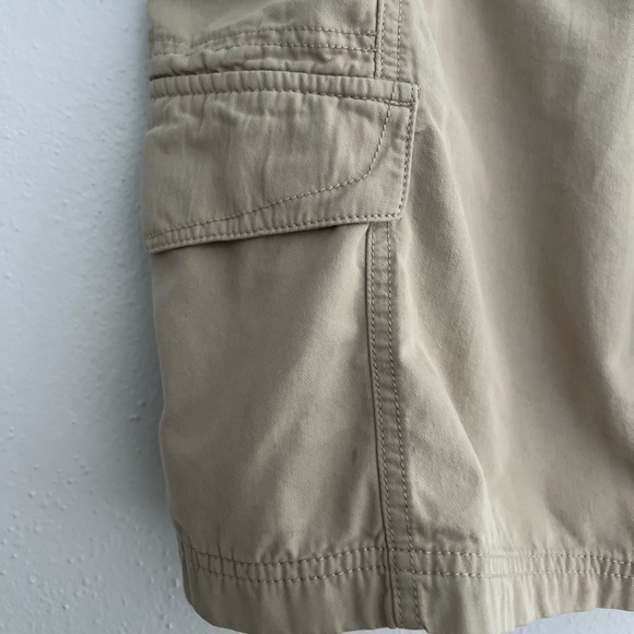 Columbia tan cargo utility shorts men’s size 34 - Picture 3 of 9